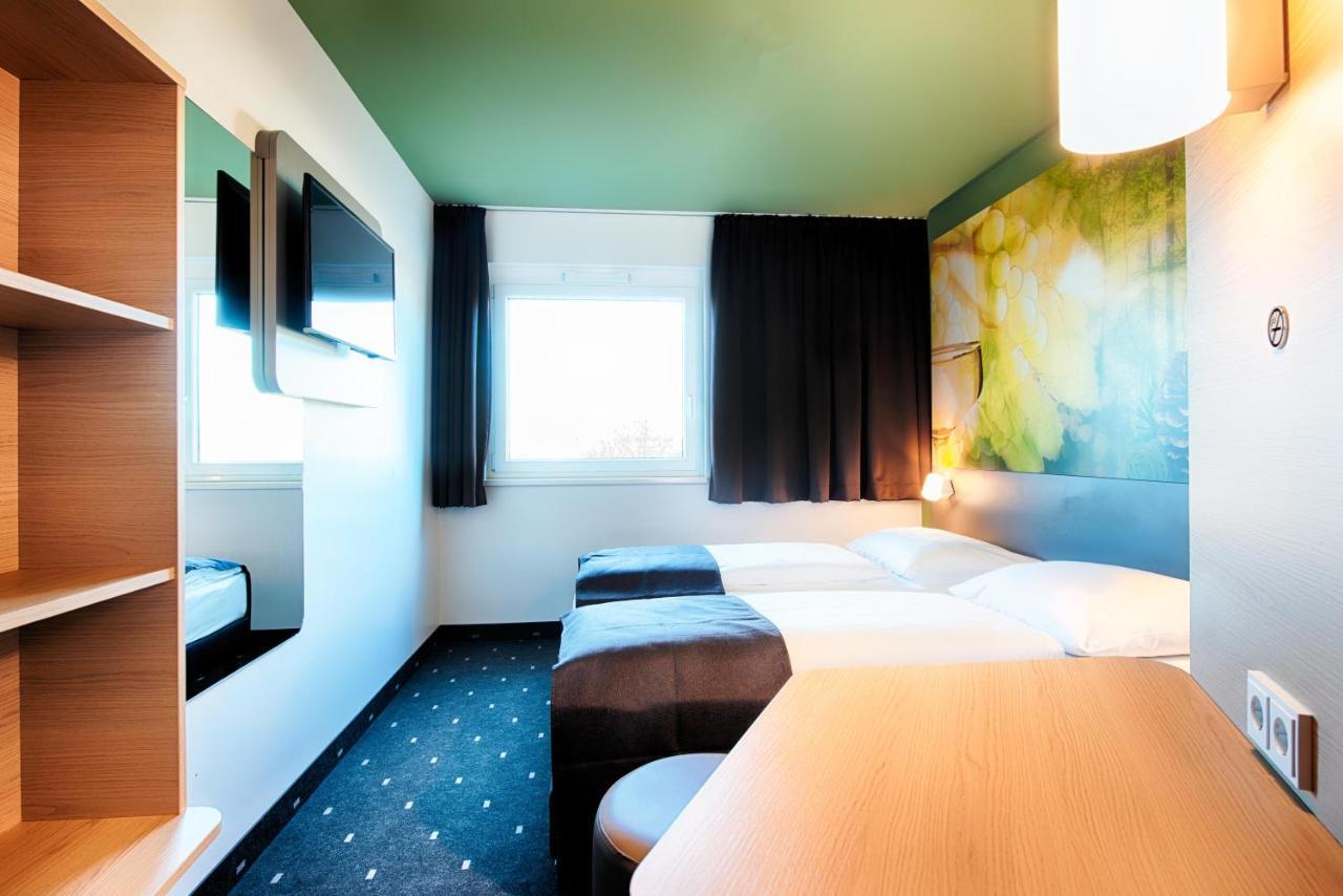 B&B Hotel Baden-Airpark Rheinmunster Bagian luar foto